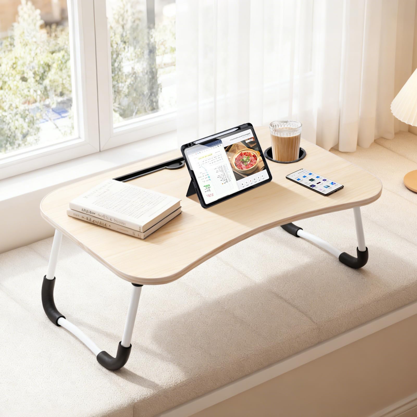 XXL Laptoptisch „Ahorn-Edition“ (60x40 cm) – Faltbarer Betttisch mit Tablet-Slot & Becherhalter (Ergonomisch & Stabil)